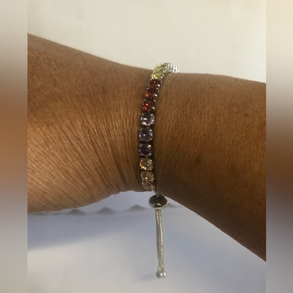 NEW Pretty Bird Adj 18k White Gold Plated Multicolor Lariat Tennis Bracelet - Picture 6 of 6